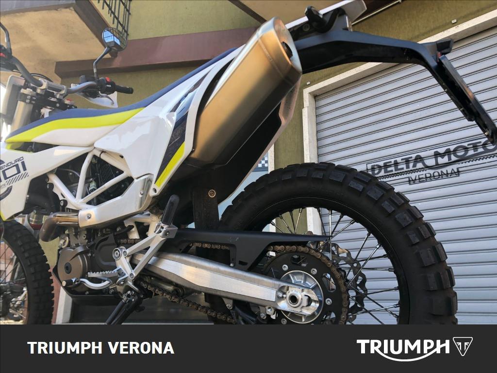 HUSQVARNA Enduro 701 4T 