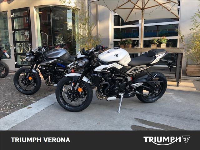 TRIUMPH Street Triple 765 R